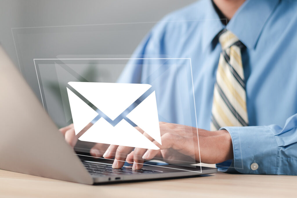 TRAINING BUSINESS WRITING SKILLS AND EMAIL ETIQUETTE
