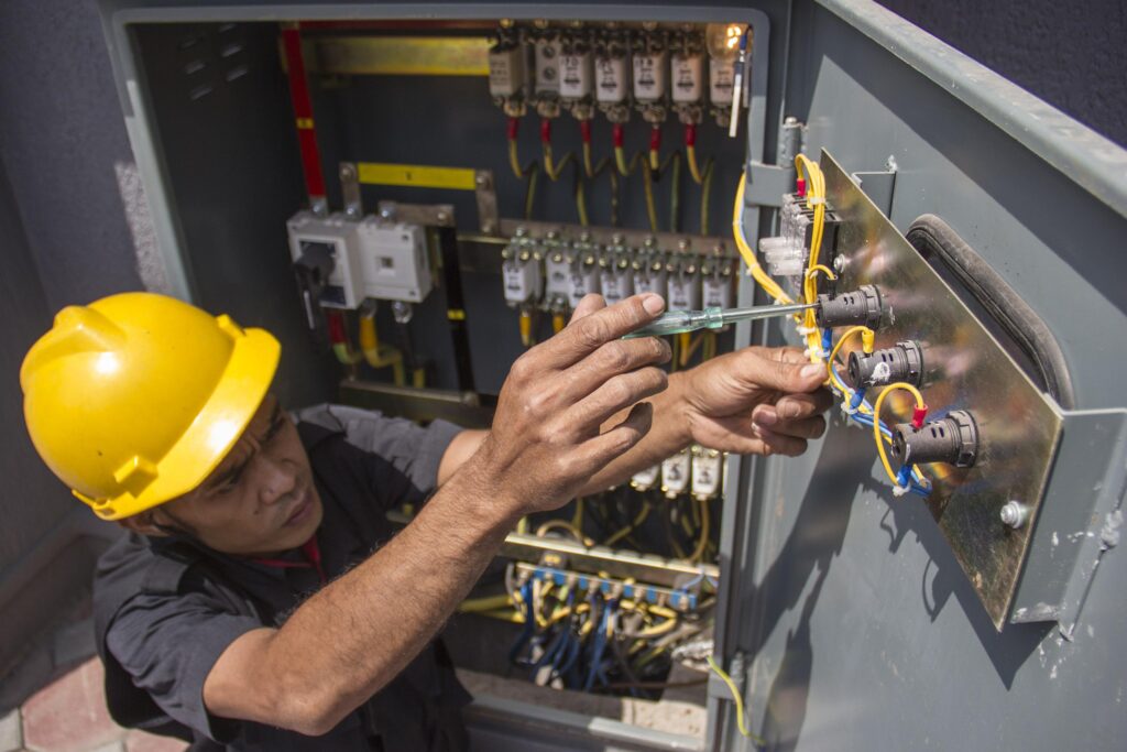 Pelatihan Pelaksanaan Instalasi Listrik Domestik