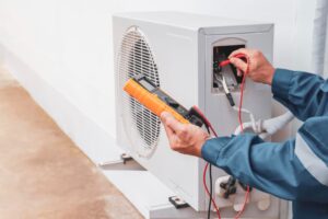 Penggunaan Alat Ukur dalam Servis AC