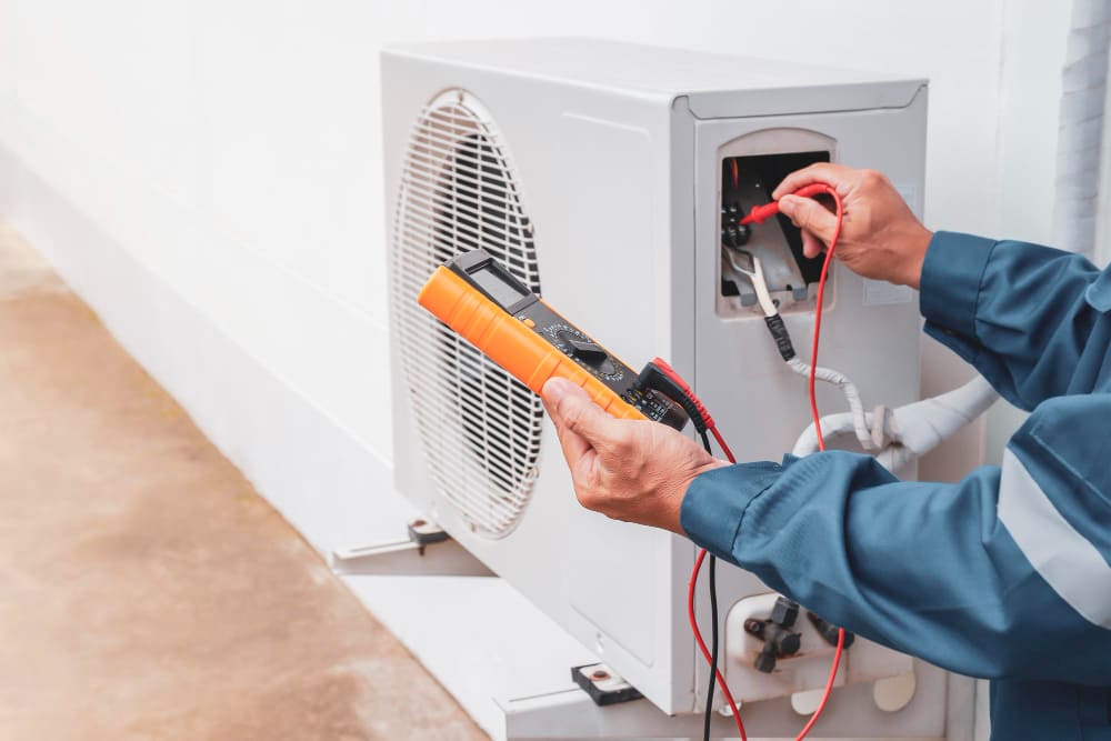 Penggunaan Alat Ukur dalam Servis AC